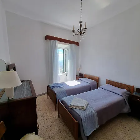 Turistico - Sole Dall'alba Al Tramonto Apartamento *